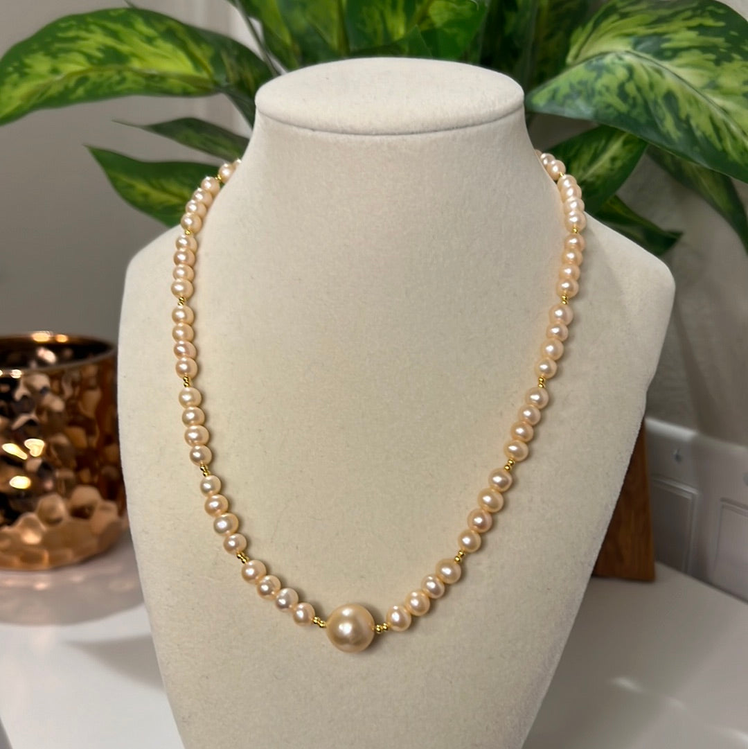 Edison Pearl Necklace