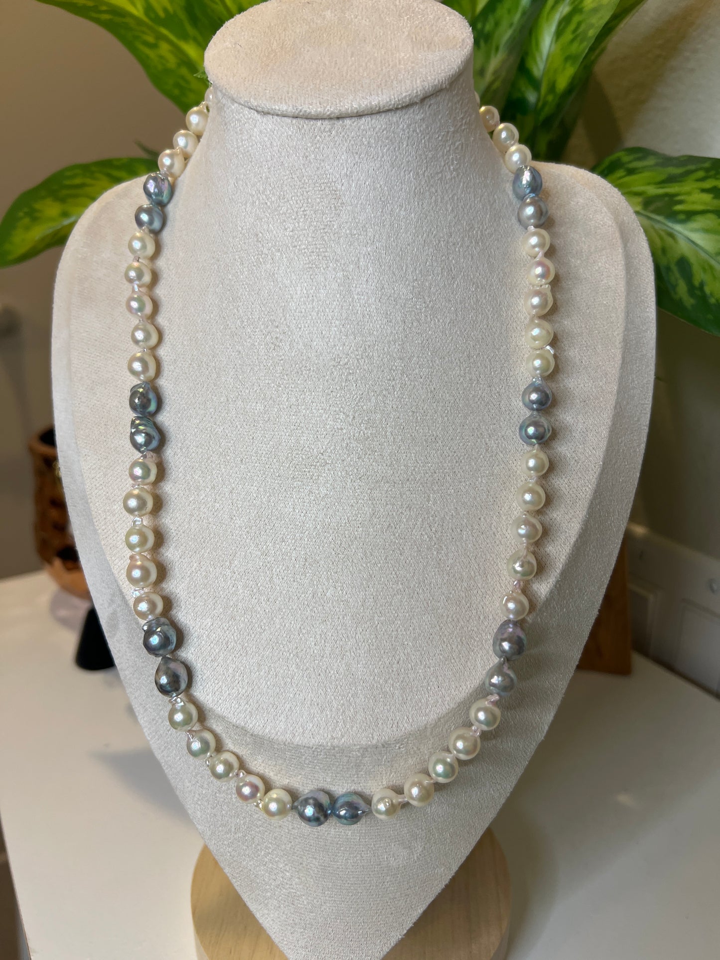 Saltwater Akoya and Madama mixed necklace
