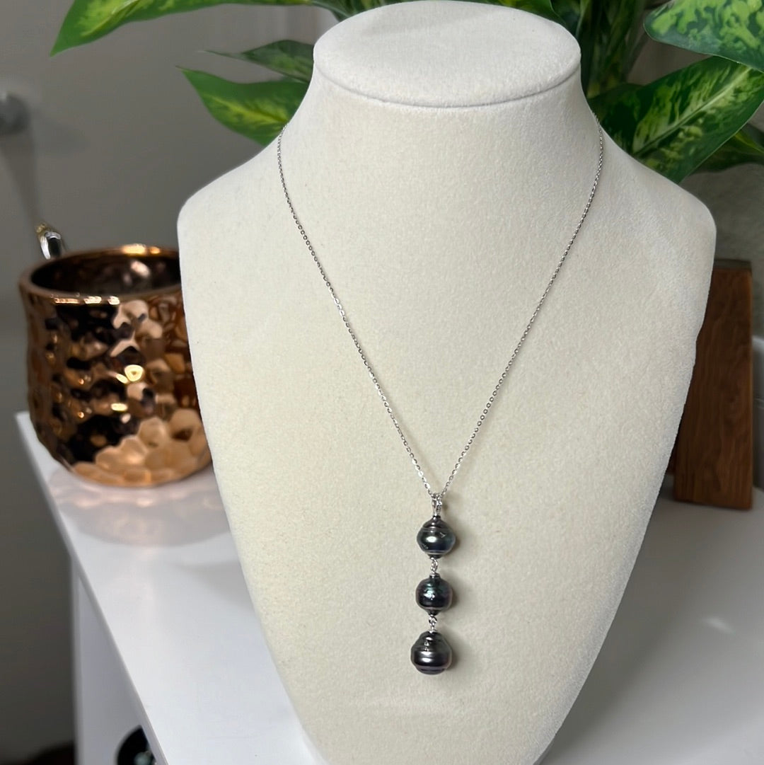 Black Tahitian 3 Pearl Drop Necklace