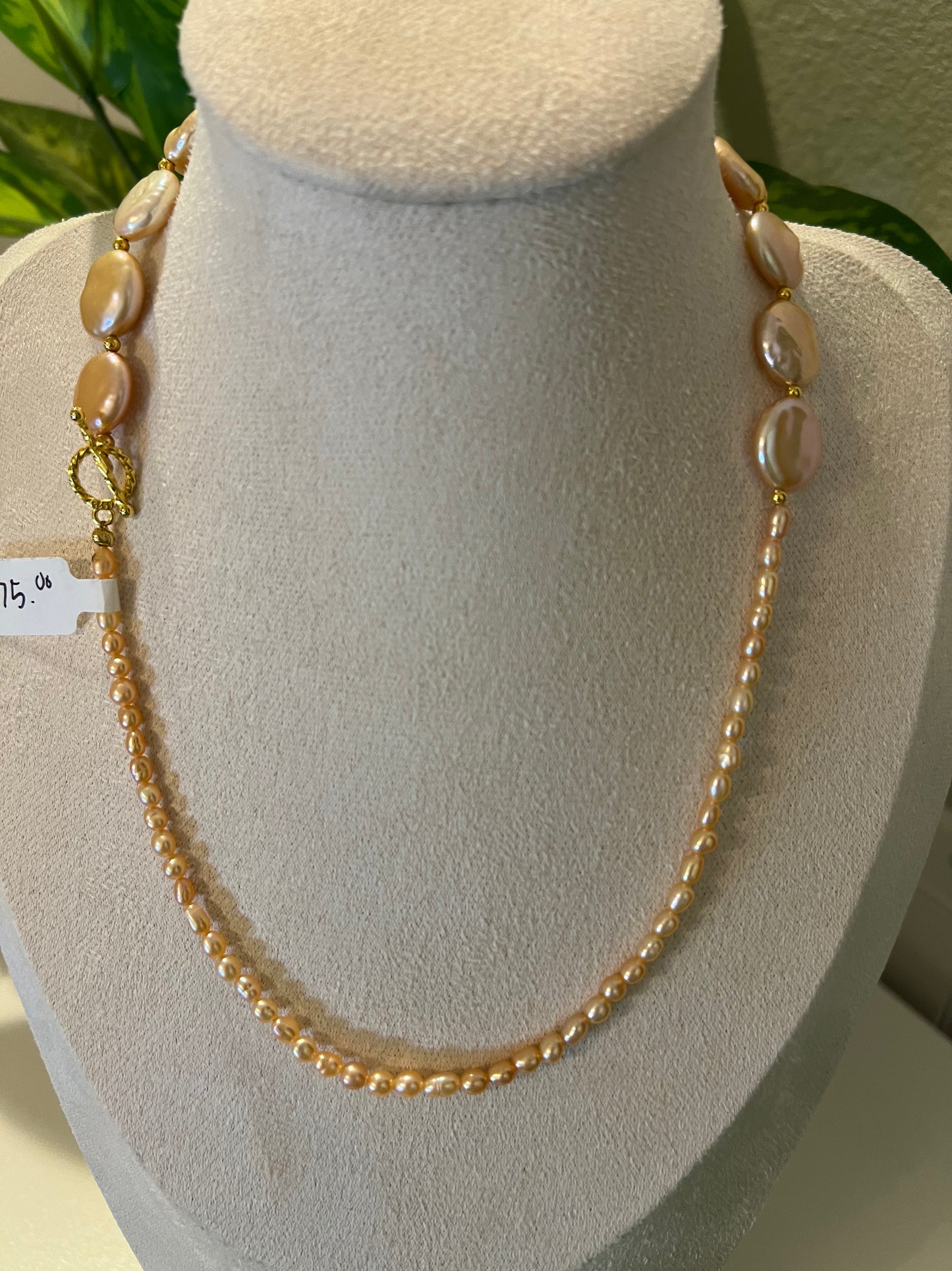 Orange golden pearl necklace