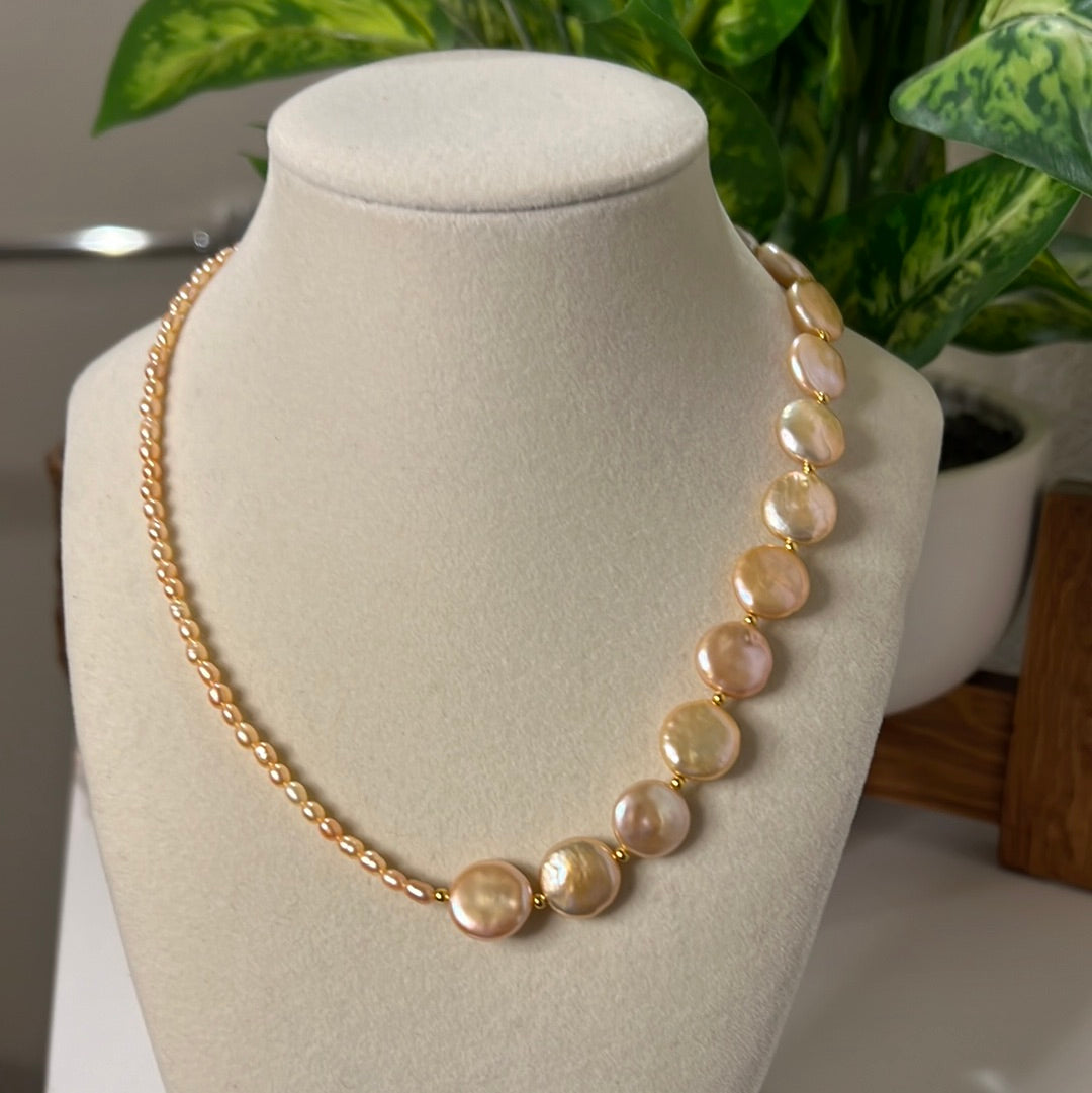 Button and Kesh Pearl Necklace