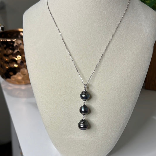 Black Tahitian 3 Pearl Drop Necklace