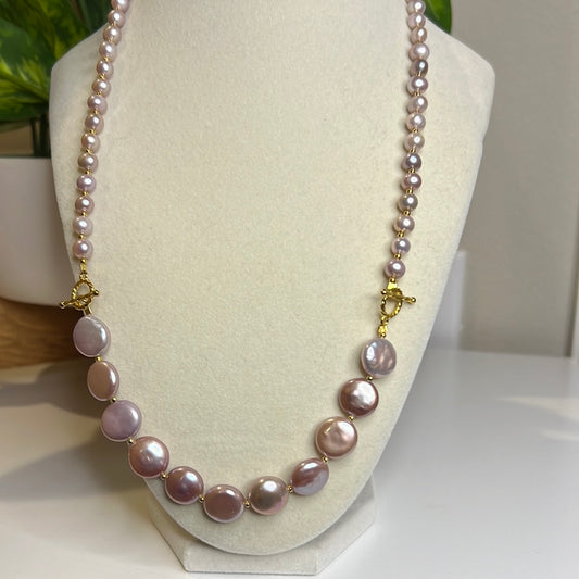 Pinky button necklace