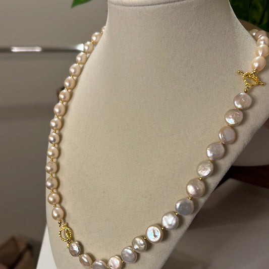 Pearl Necklace and Bracelet Set