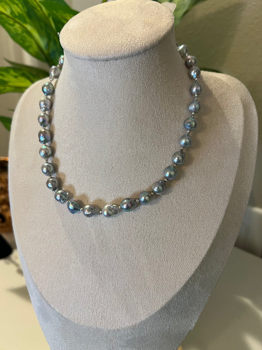 Rainbow madama necklace